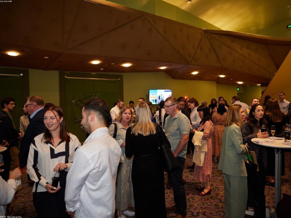 សារៈសំខាន់នៃប្រាក់រង្វាន់អាជីវកម្ម