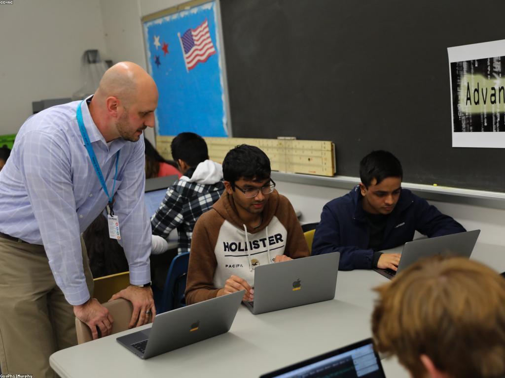 ការប្រាក់អប់រំ៖ វិធីសាស្ត្រនៃការប្រាក់សម្រាប់សិក្សា